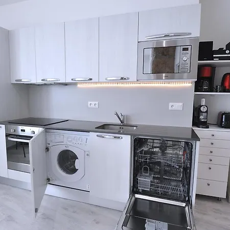 Le 10 - Massena Apartman Nizza